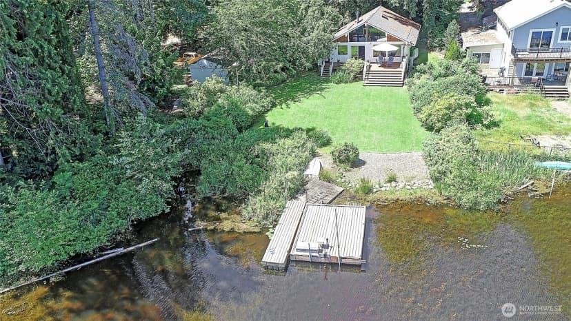 Property photo for 13806 W Lake Kathleen Drive Se, Renton