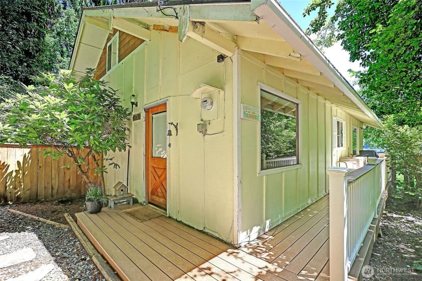 Property photo for 13806 W Lake Kathleen Drive Se, Renton photo 12
