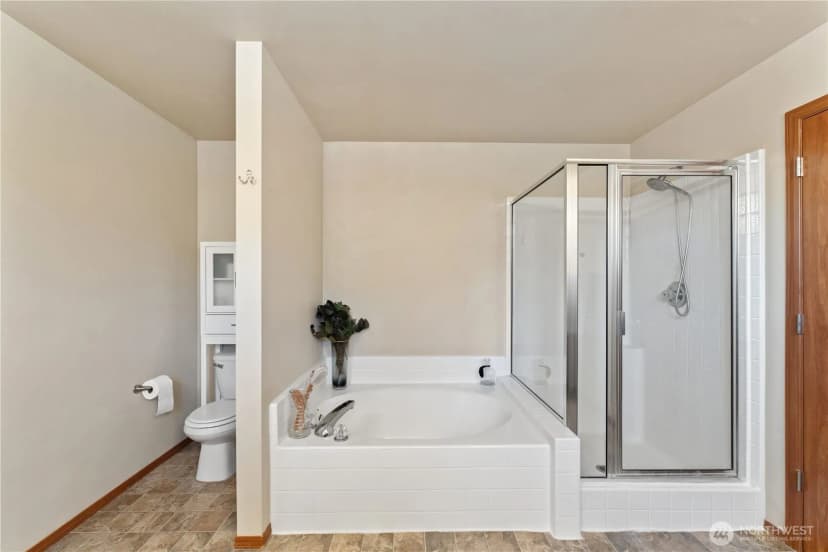 Property photo for 3197 Sheaser Way, Dupont photo 24