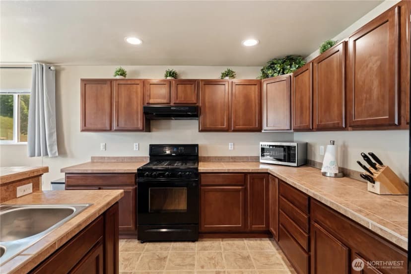 Property photo for 3197 Sheaser Way, Dupont photo 14
