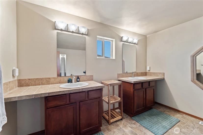 Property photo for 3197 Sheaser Way, Dupont photo 23