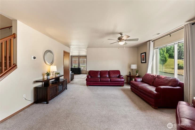 Property photo for 3197 Sheaser Way, Dupont photo 8