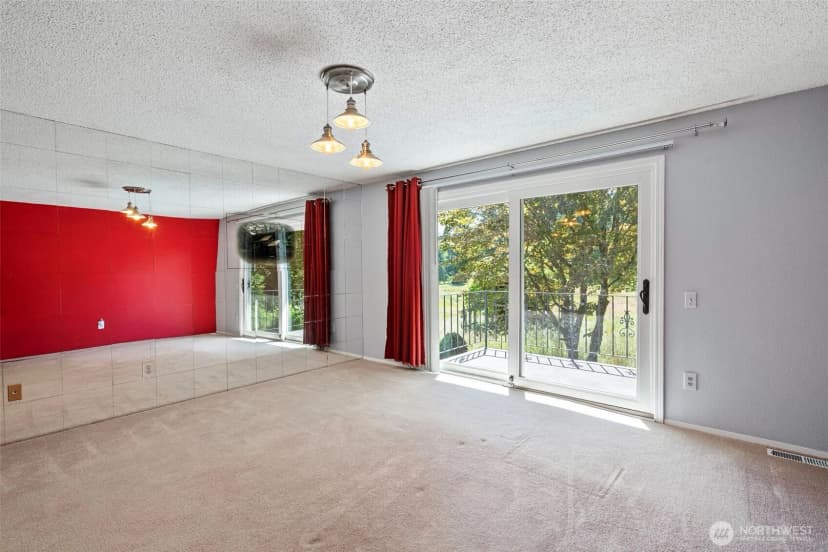 Property photo for 4973 Glenwood Road Sw, Port Orchard photo 20