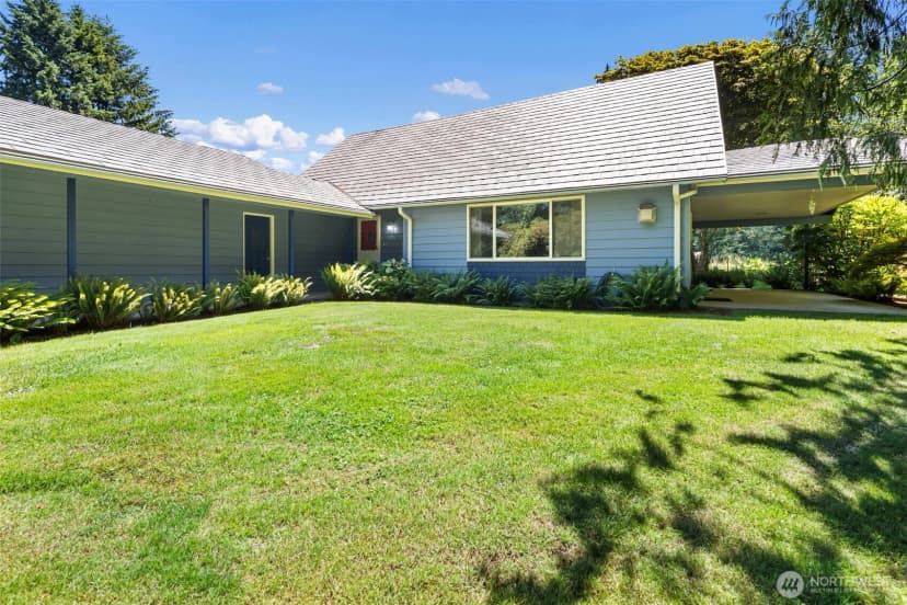 Property photo for 4973 Glenwood Road Sw, Port Orchard photo 6