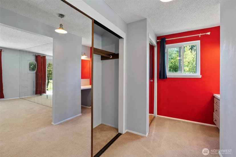 Property photo for 4973 Glenwood Road Sw, Port Orchard photo 21