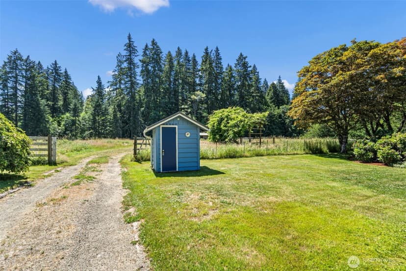 Property photo for 4973 Glenwood Road Sw, Port Orchard photo 32