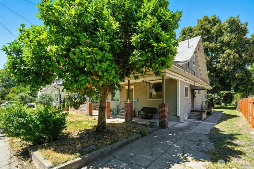 Property photo for 821 Valencia Street, Walla Walla photo 2