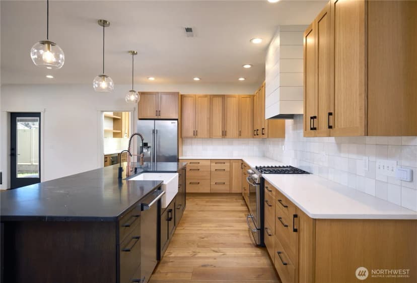 Property photo for 865 Ne Makiah Court, College Place photo 11