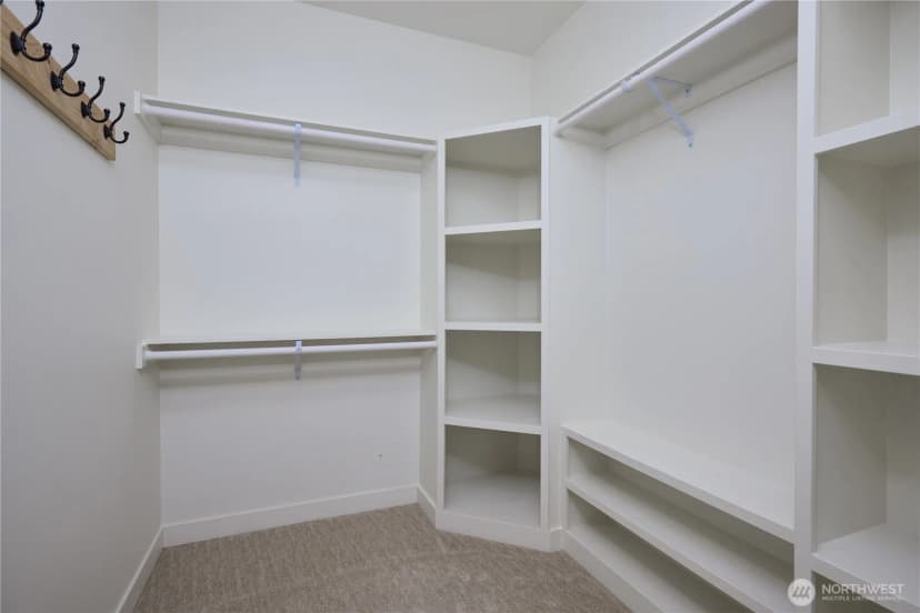Property photo for 865 Ne Makiah Court, College Place photo 18