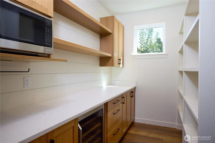 Property photo for 865 Ne Makiah Court, College Place photo 14