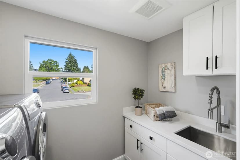 Property photo for 4930 183rd Place Sw, Lynnwood photo 26