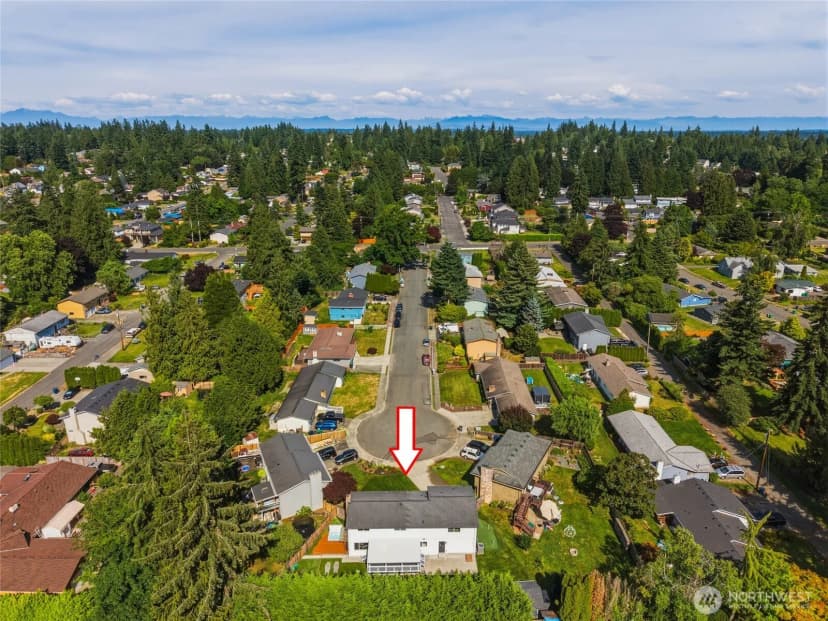 Property photo for 4930 183rd Place Sw, Lynnwood photo 37