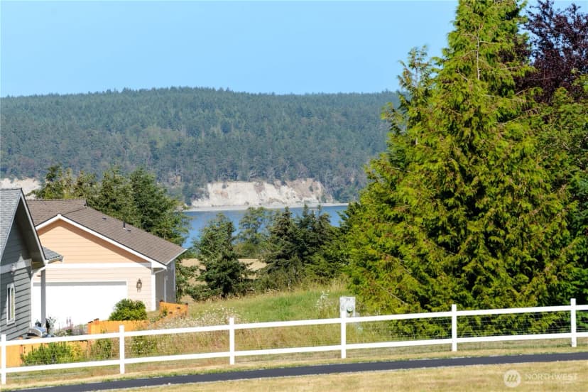 Property photo for 141 Bay Ridge Place, Sequim photo 4