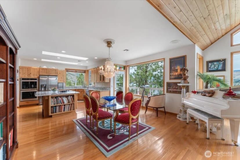 Property photo for 7371 Ridgeview Drive, Chelan photo 11