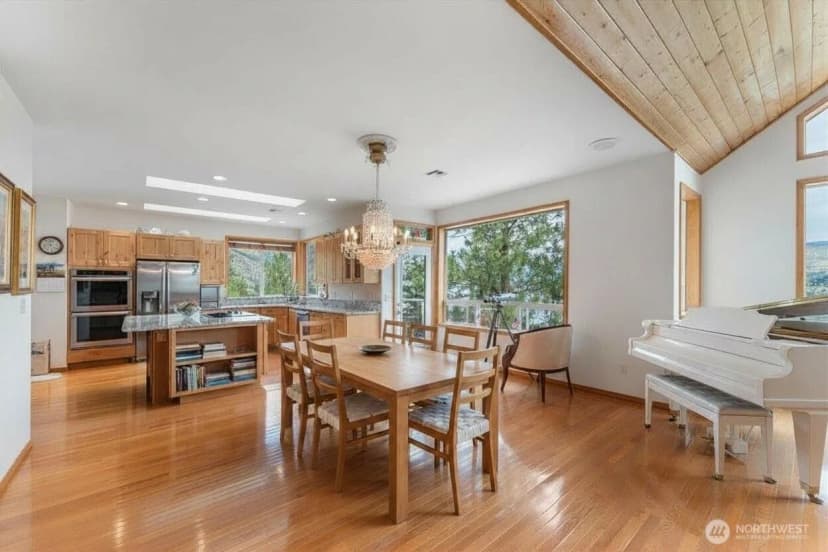 Property photo for 7371 Ridgeview Drive, Chelan photo 12