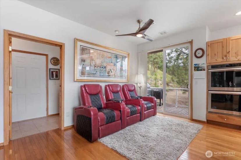 Property photo for 7371 Ridgeview Drive, Chelan photo 15
