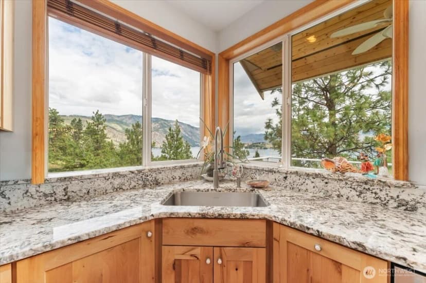 Property photo for 7371 Ridgeview Drive, Chelan photo 14