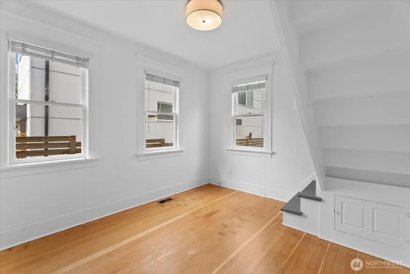 Property photo for 2609 Sw Adams Street #b, Seattle photo 11