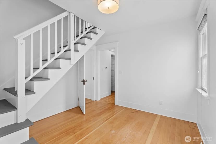 Property photo for 2609 Sw Adams Street #b, Seattle photo 12