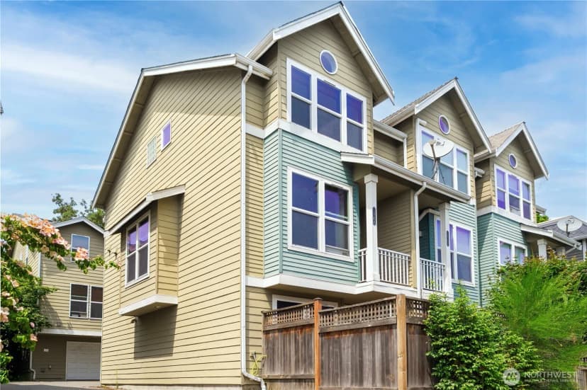 Property photo for 1420 18th Avenue #a, Seattle photo 25