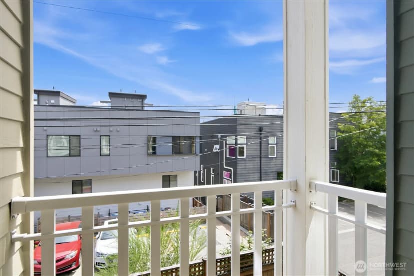 Property photo for 1420 18th Avenue #a, Seattle photo 24