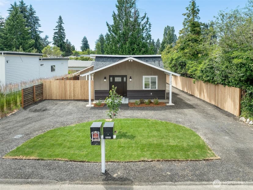 Property photo for 3122 Oas Drive W, University Place