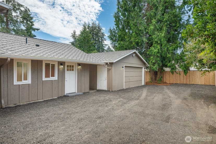 Property photo for 3122 Oas Drive W, University Place photo 30