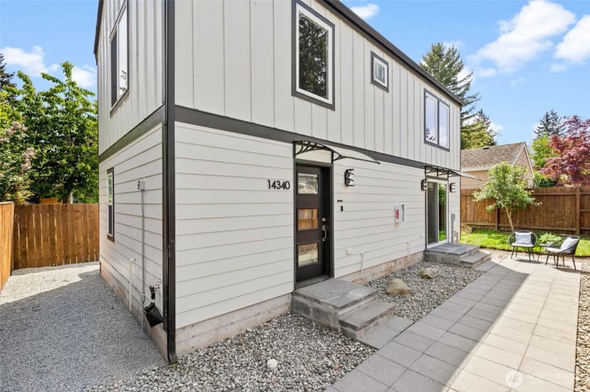 Property photo for 14338 Ashworth Avenue N #b, Seattle photo 27
