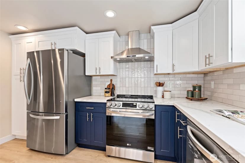 Property photo for 14338 Ashworth Avenue N #b, Seattle photo 11
