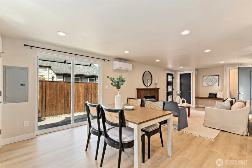 Property photo for 14338 Ashworth Avenue N #b, Seattle photo 13