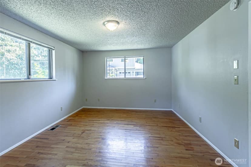 Property photo for 2524 70th Avenue Sw, Tumwater photo 18