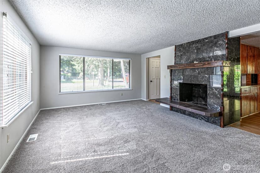 Property photo for 2524 70th Avenue Sw, Tumwater photo 3