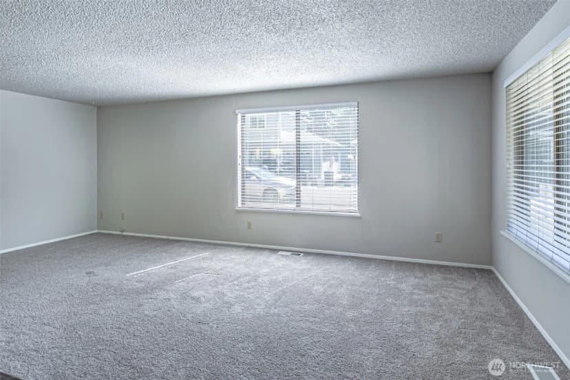 Property photo for 2524 70th Avenue Sw, Tumwater photo 5