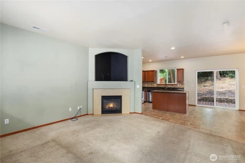 Property photo for 1721 203rd Street Ct E, Spanaway photo 4