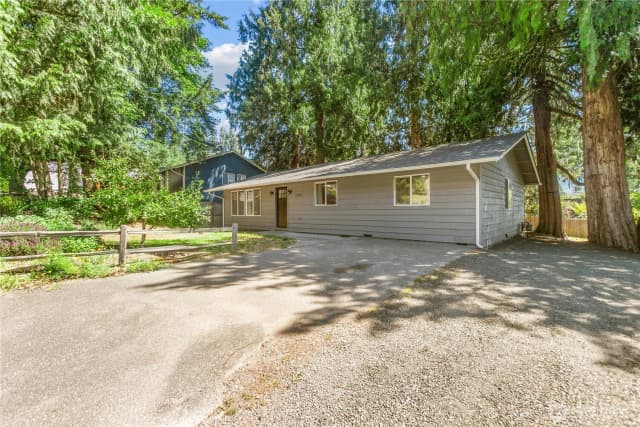 Property photo for 7008 Parkdale Drive Nw, Bremerton