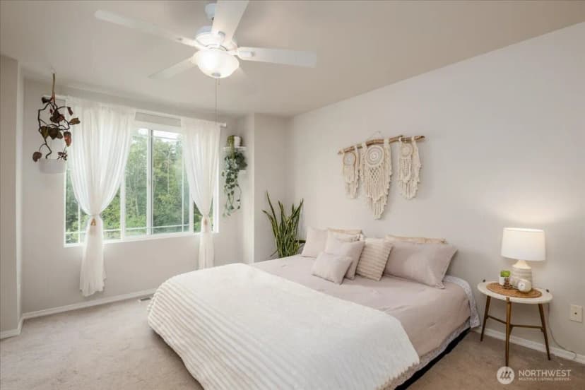 Property photo for 10410 Holly Drive #e, Everett photo 13