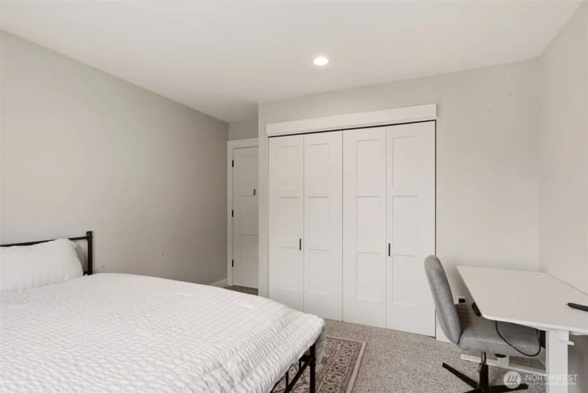 Property photo for 6204 53rd Street Ct W, University Place photo 25