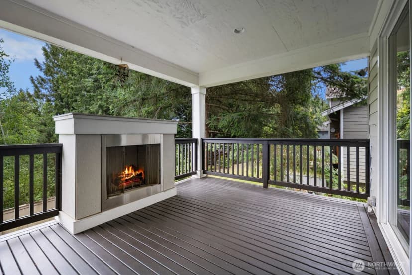 Property photo for 21318 130th Avenue Se, Kent photo 19