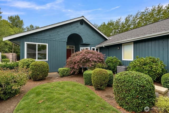 Property photo for 4553 Village Drive, Bellingham photo 2