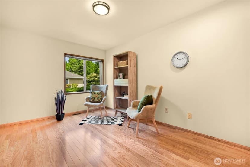 Property photo for 4553 Village Drive, Bellingham photo 24