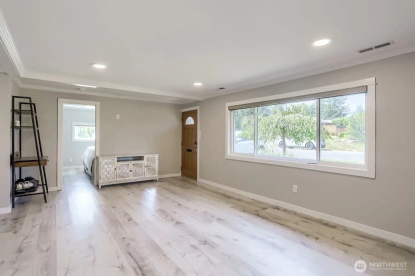 Property photo for 21801 51st Avenue W, Mountlake Terrace photo 6