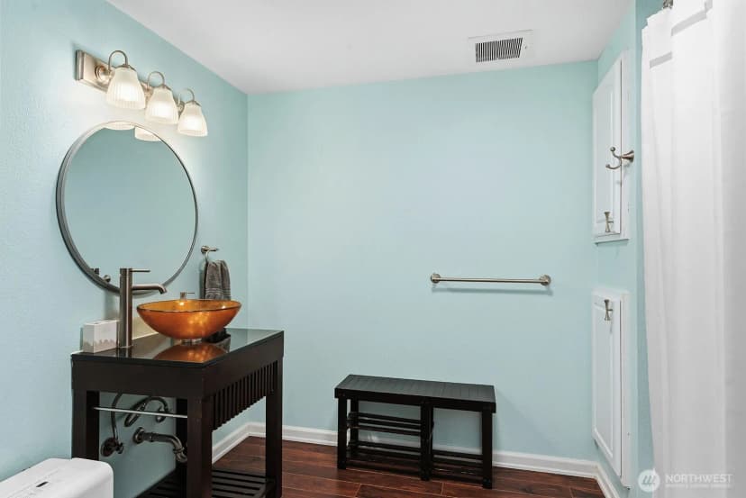 Property photo for 3820 E Ames Lake Drive Ne, Redmond photo 23