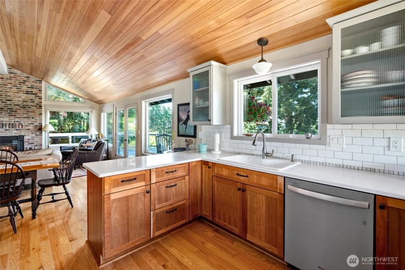 Property photo for 1045 Ne Summit Loop, Coupeville photo 13