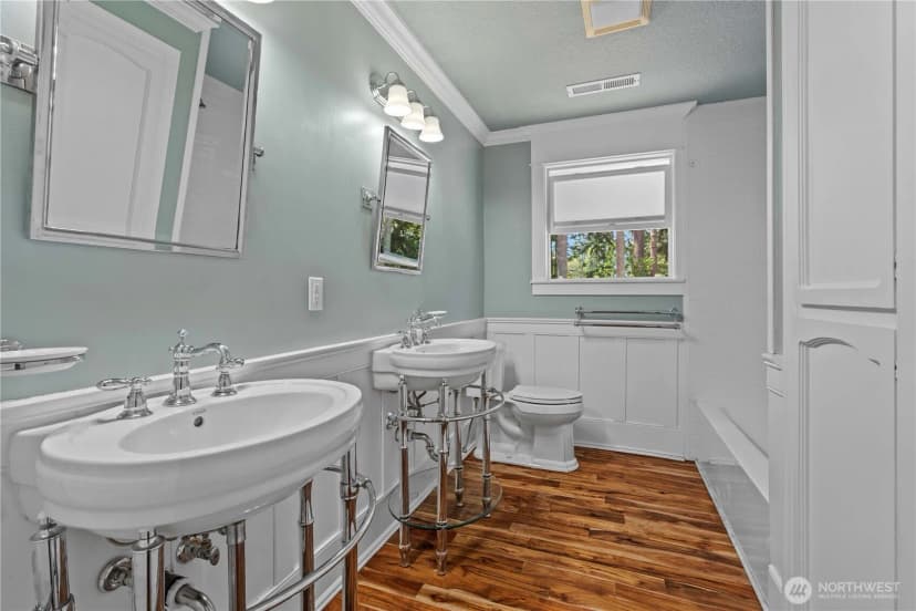 Property photo for 12222 Gravelly Lake Drive Sw, Lakewood photo 24