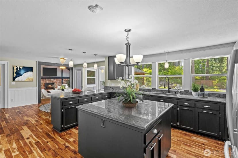 Property photo for 12222 Gravelly Lake Drive Sw, Lakewood photo 10