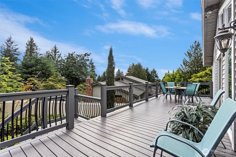 Property photo for 5712 141st Place Se, Bellevue photo 4