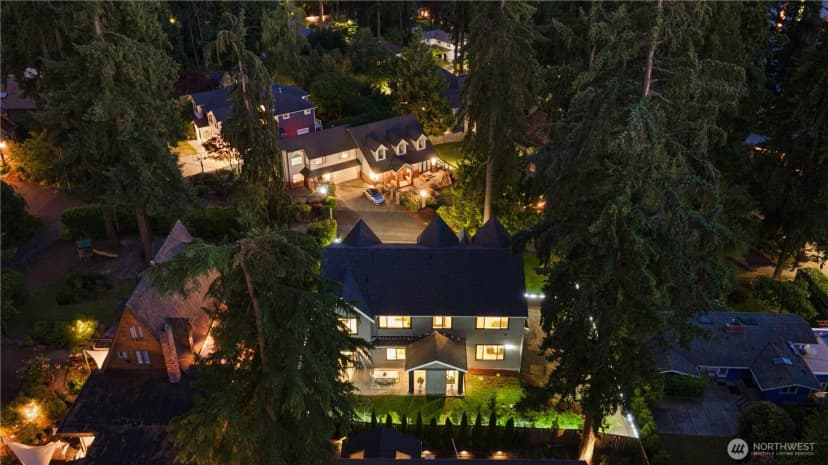 Property photo for 10668 Se 32nd Street, Bellevue photo 40