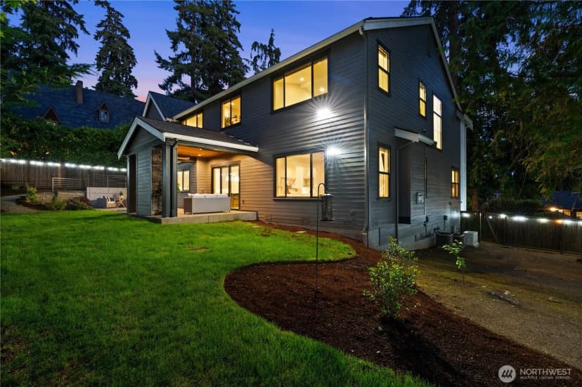 Property photo for 10668 Se 32nd Street, Bellevue photo 36