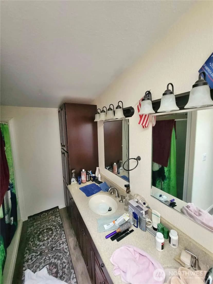 Property photo for 112 Topaz Court, Winlock photo 12