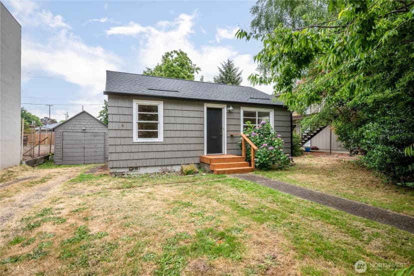 Property photo for 1158 10th Avenue, Longview